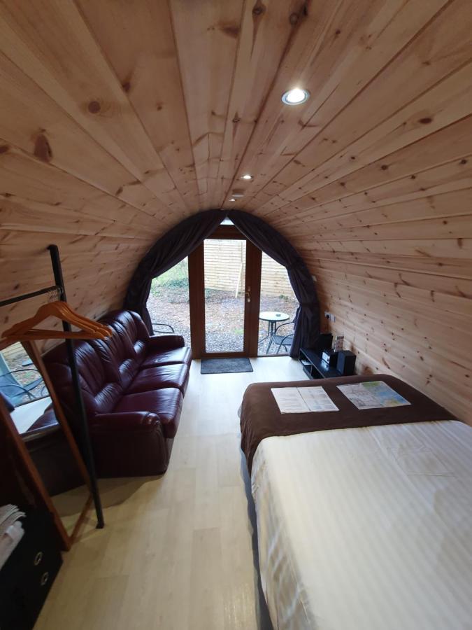 Priory Glamping Pods And Guest Accommodation Cill Airne Exteriör bild