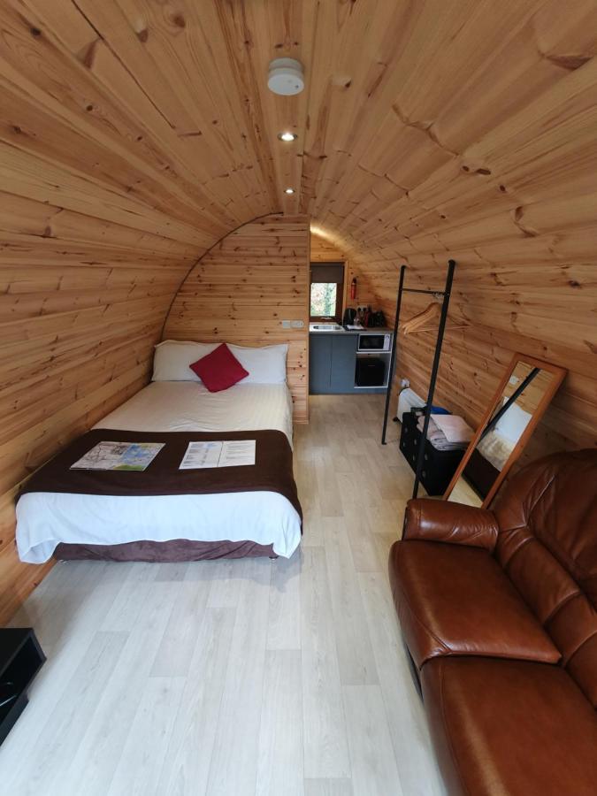 Priory Glamping Pods And Guest Accommodation Cill Airne Exteriör bild