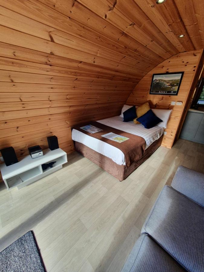 Priory Glamping Pods And Guest Accommodation Cill Airne Exteriör bild