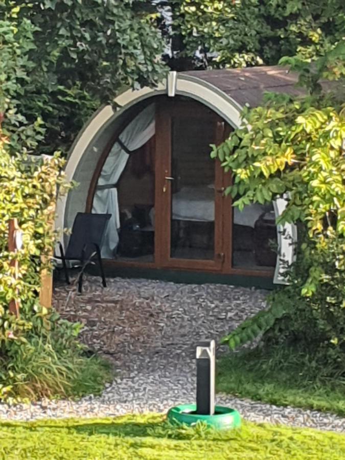 Priory Glamping Pods And Guest Accommodation Cill Airne Exteriör bild