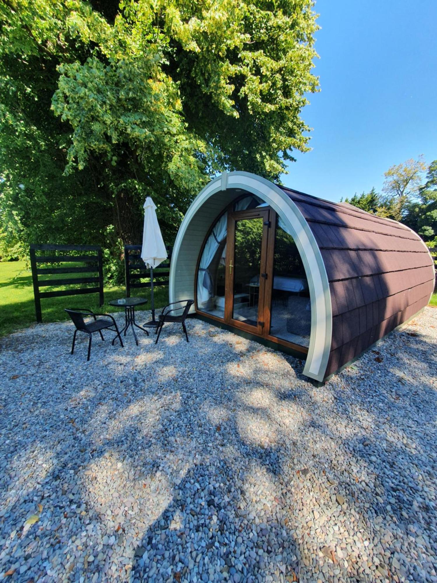 Priory Glamping Pods And Guest Accommodation Cill Airne Exteriör bild