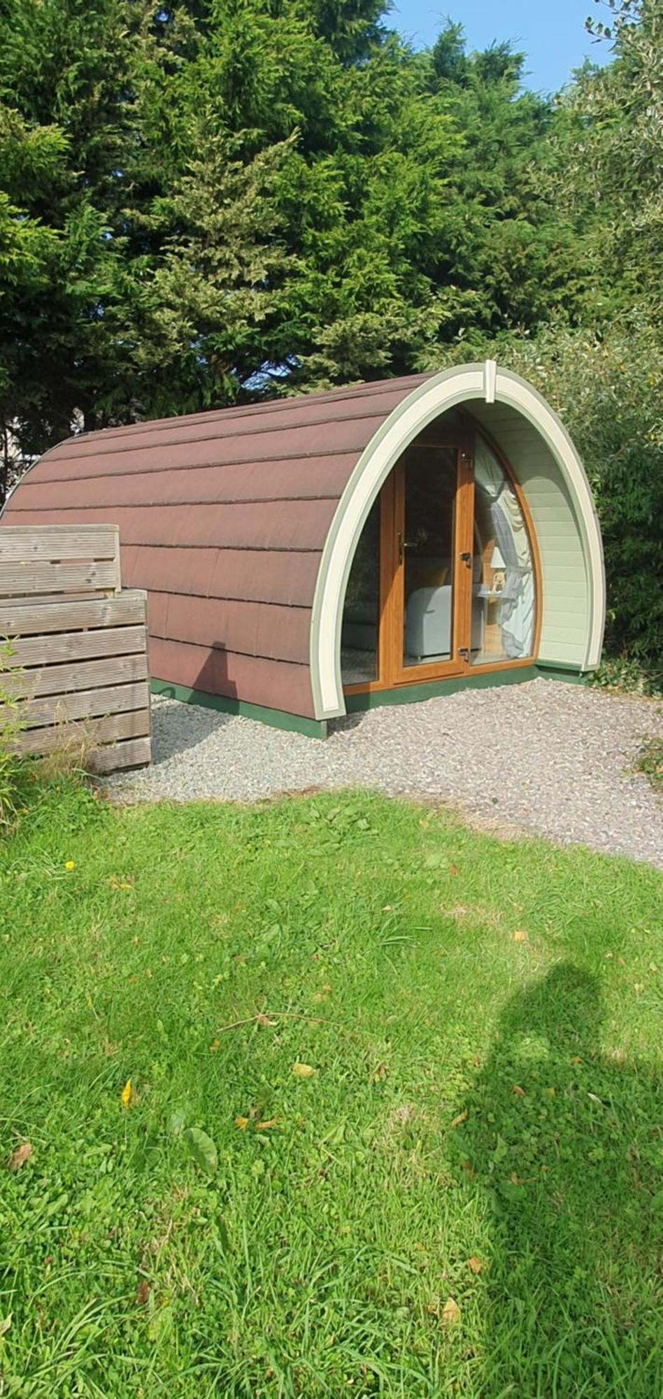 Priory Glamping Pods And Guest Accommodation Cill Airne Exteriör bild