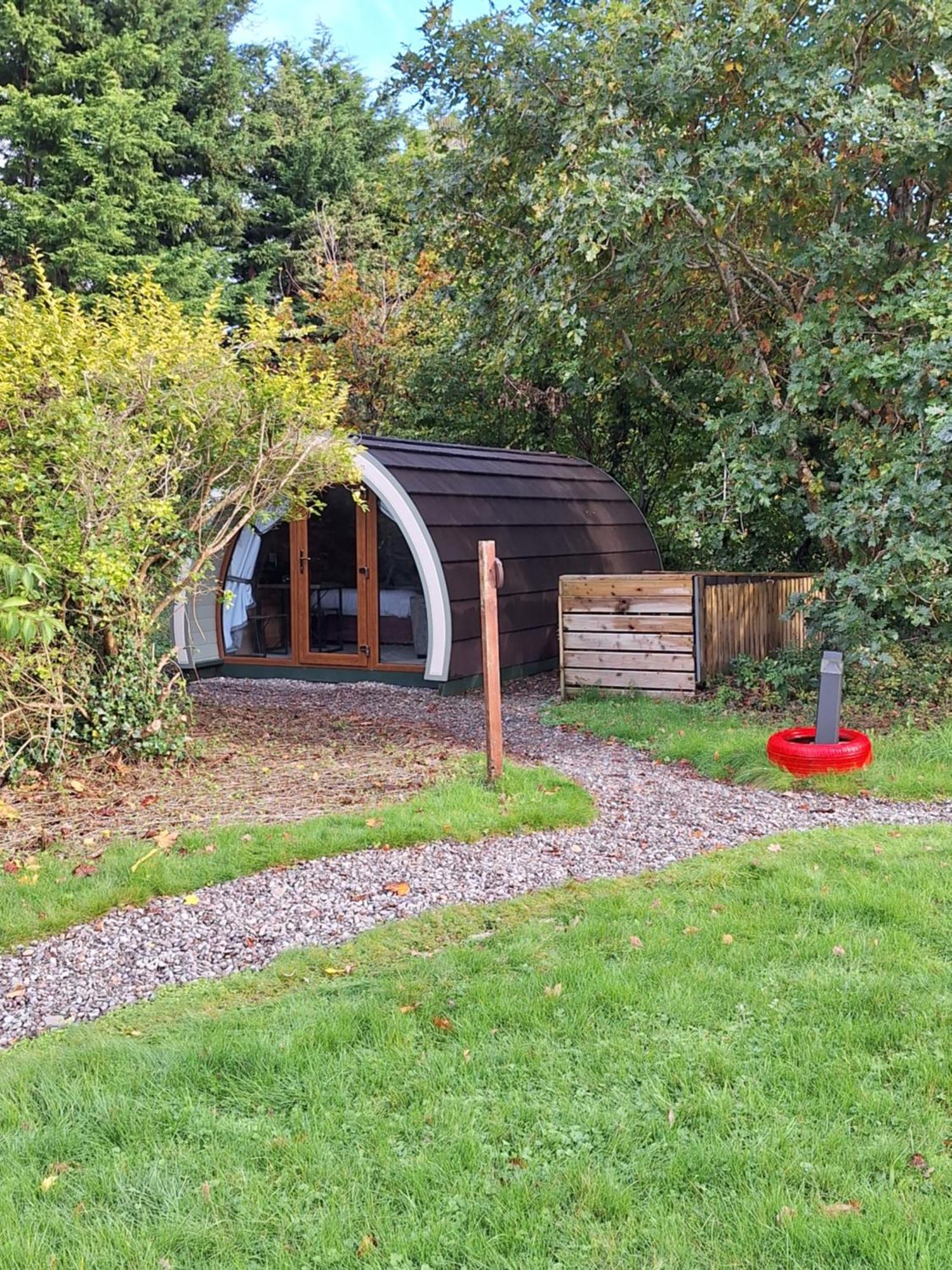 Priory Glamping Pods And Guest Accommodation Cill Airne Exteriör bild