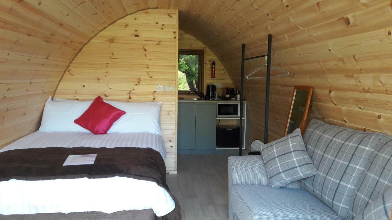 Priory Glamping Pods And Guest Accommodation Cill Airne Exteriör bild